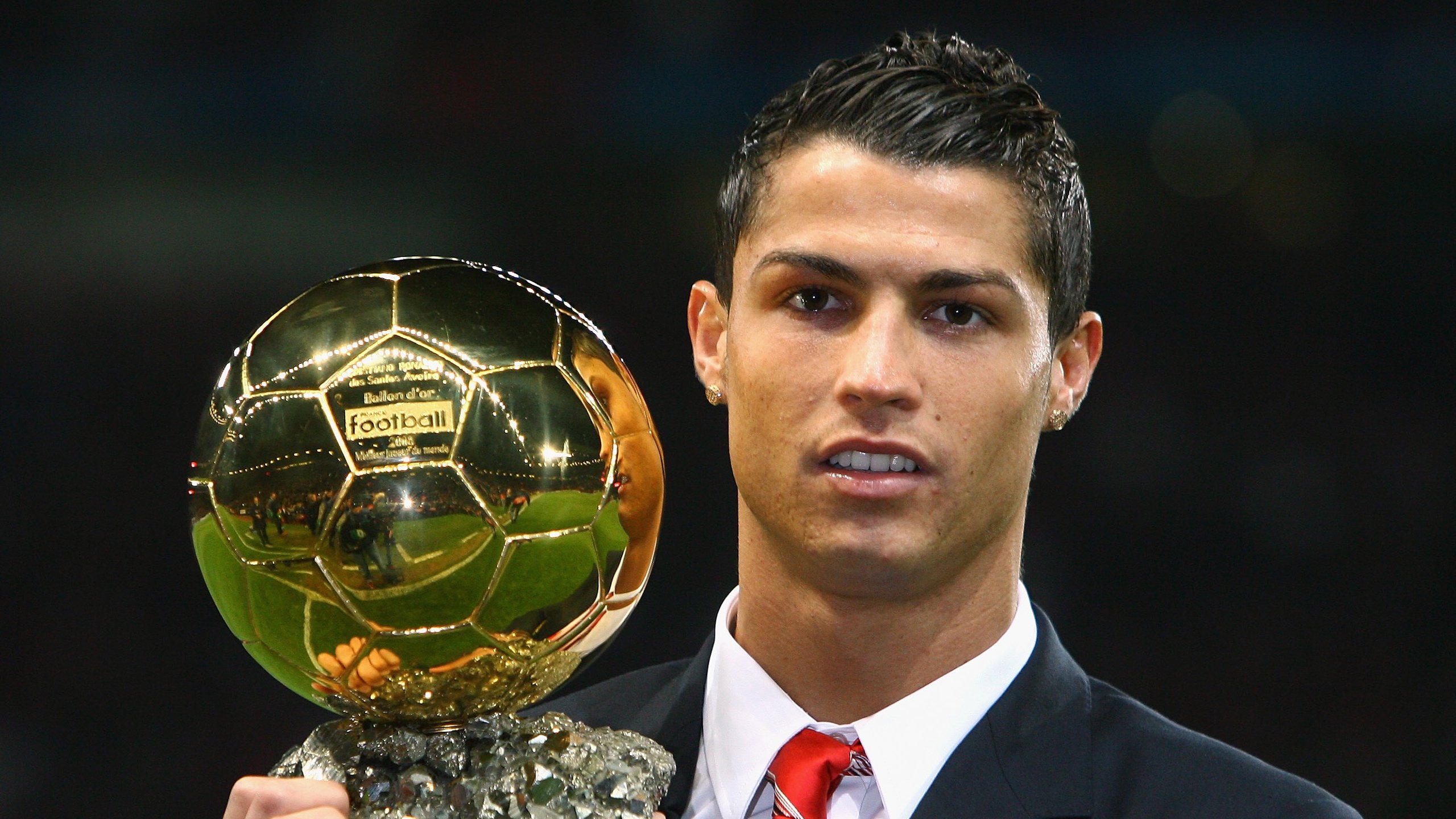 法甲逆境突围：逆风翻盘的经典瞬间，《逆境突袭》