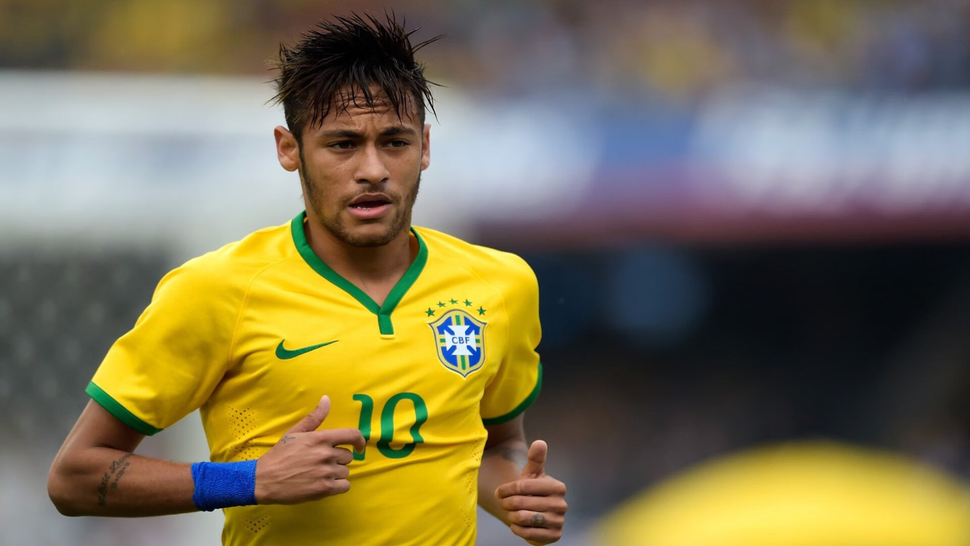 英超激情冲刺：胜负只在一线之间！，英超现场