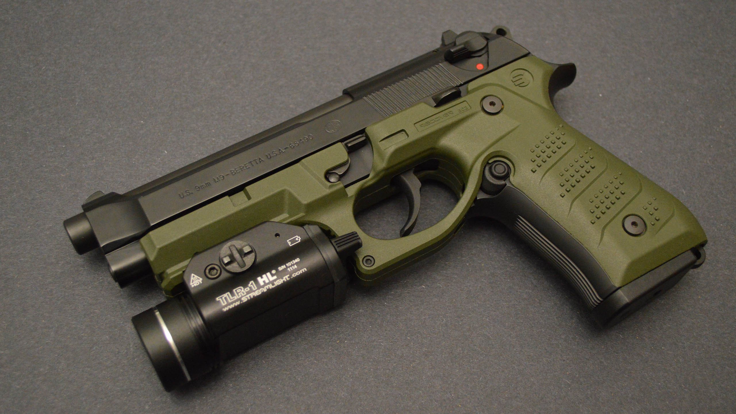 《《绝地求生》更新新载具,“牵引战车”上线助攻比赛》,绝地求生驾驶载具用枪淘汰十名玩家